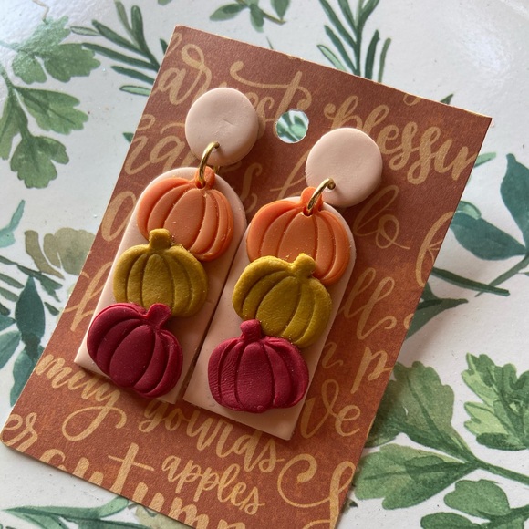 Jewelry - Handmade Fall pumpkin clay earrings